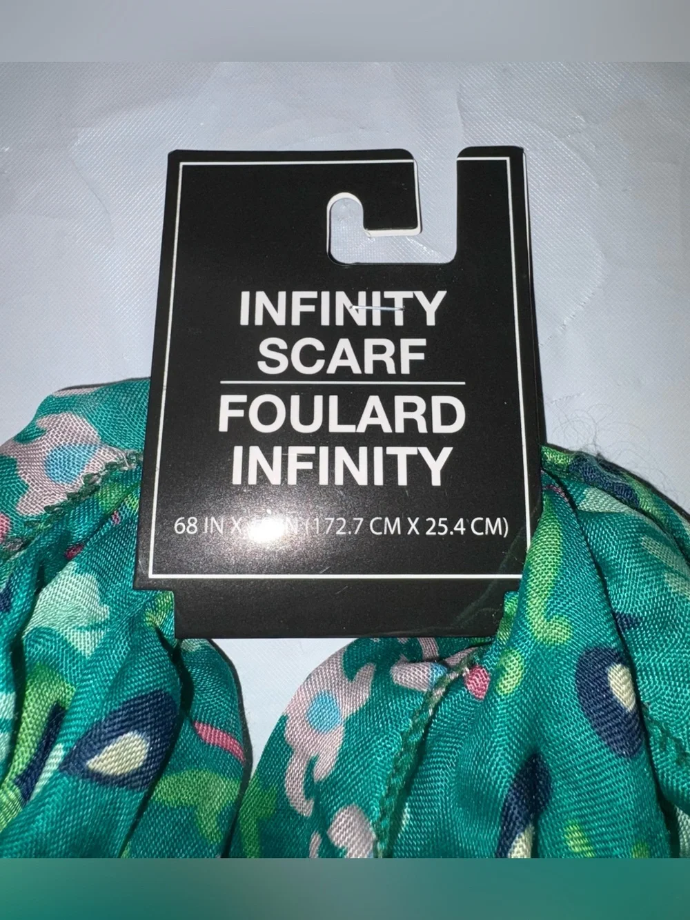 NWT Lightweight Fashion Infinity Scarf